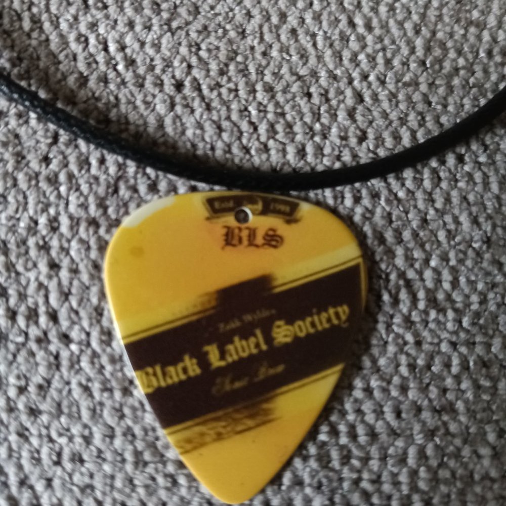 BLACK LABEL SOCIETY GUITAR PICK NECKLACE